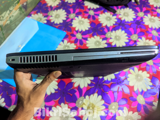 ইমারজেন্সি টাকার দরকার তাই লেপটপ টি বিক্রি করে দিবো।